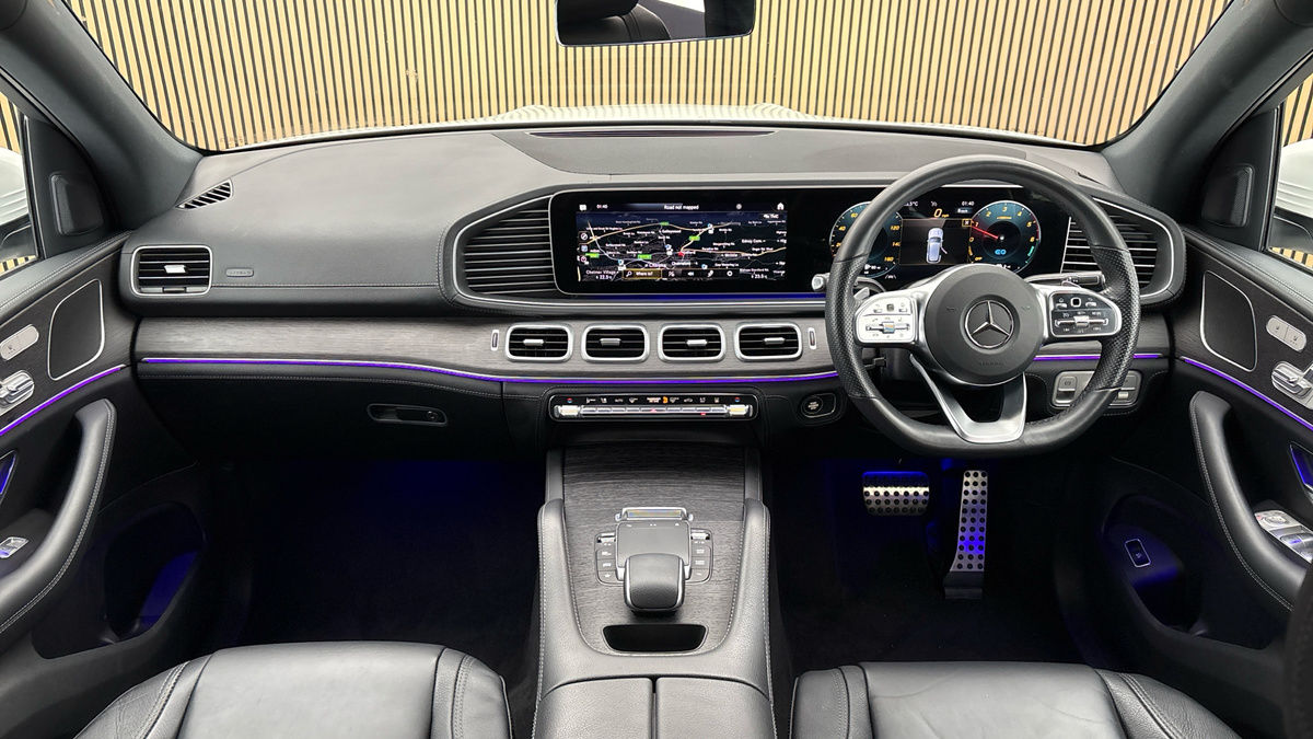 Mercedes-Benz GLE Image 12