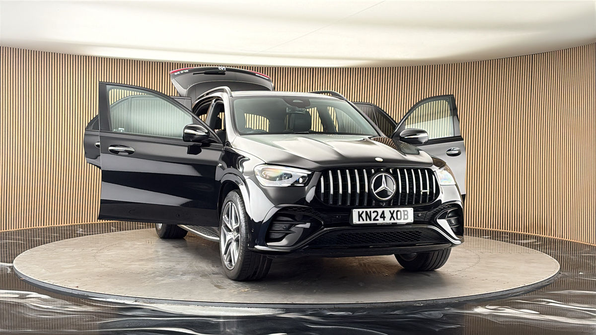 More views of Mercedes-Benz GLE