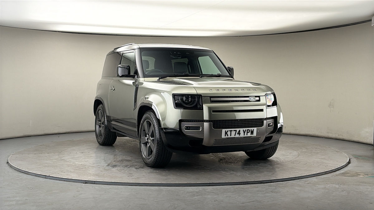More views of Land Rover Defender 90