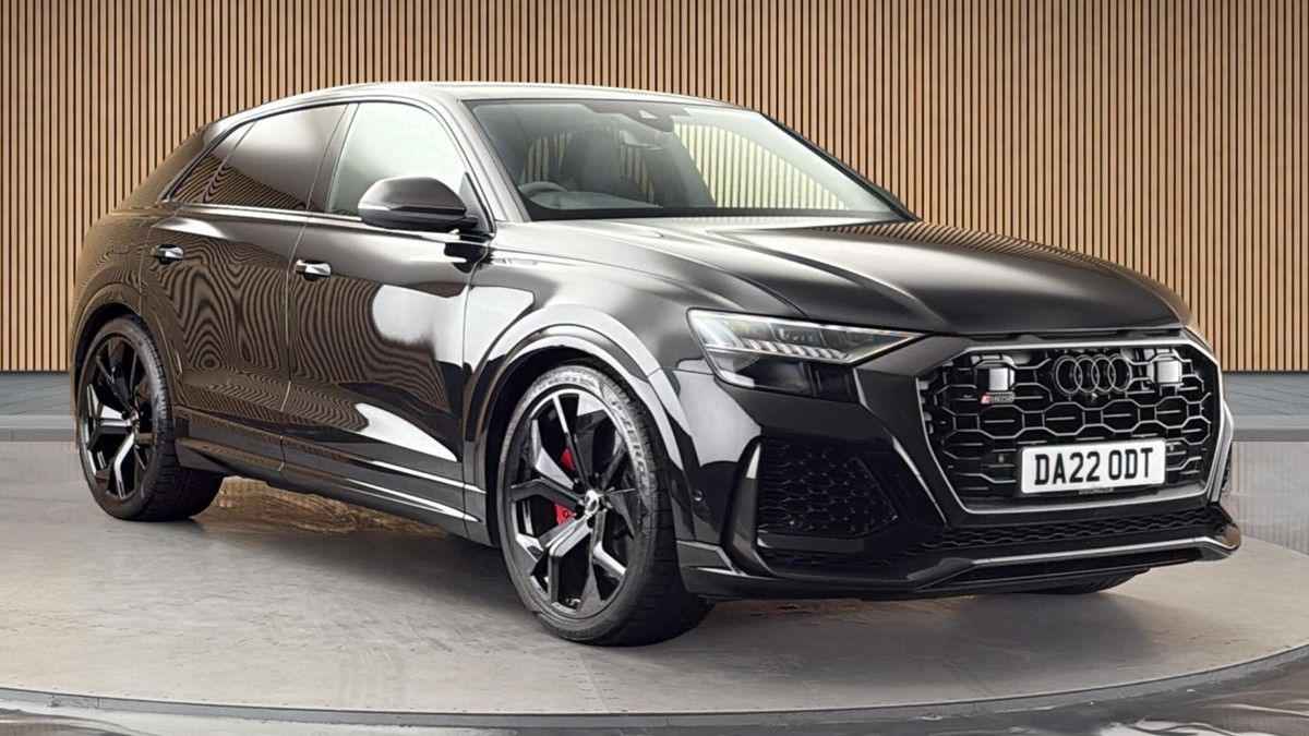 Audi RSQ8 Sticky Header Image