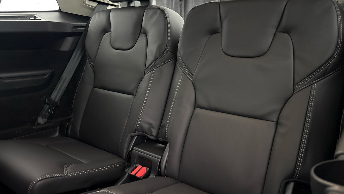 Volvo XC90 Image 9