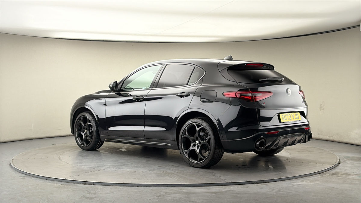 More views of Alfa Romeo Stelvio