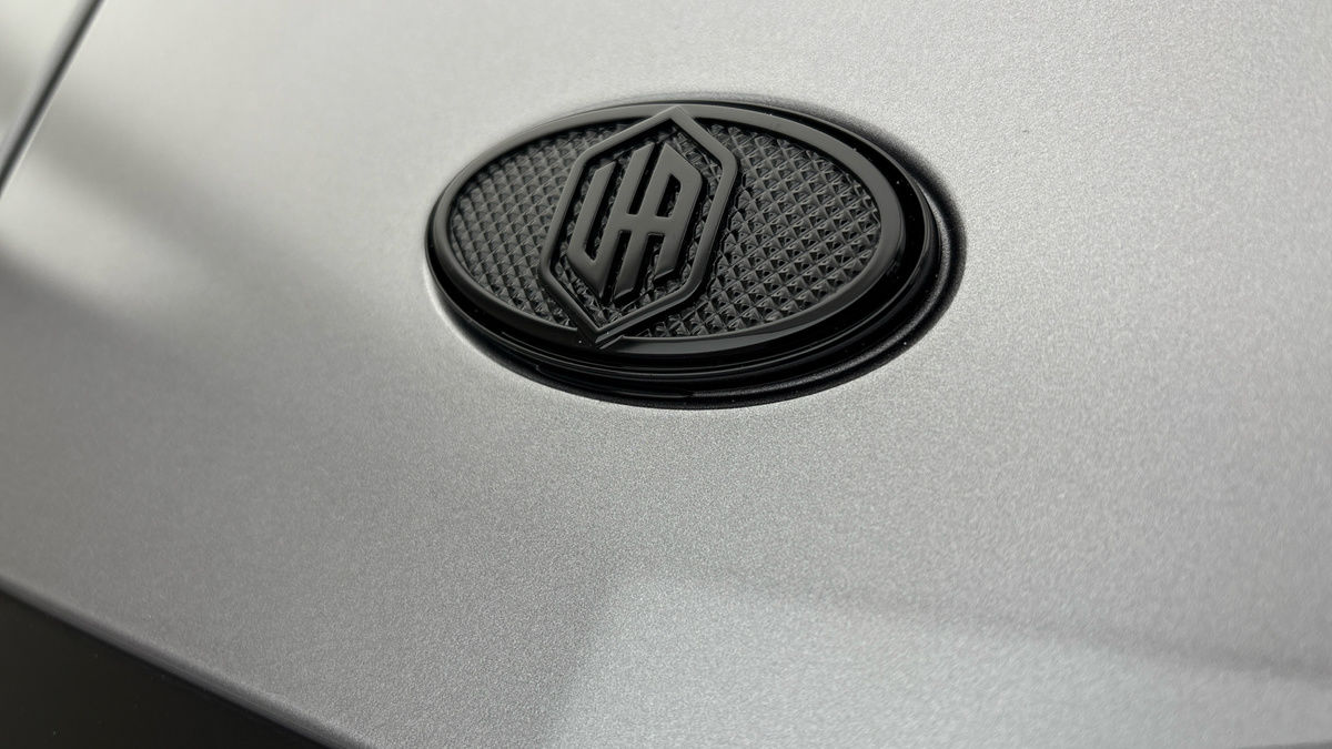 Land Rover Defender 110 Urban Image 29