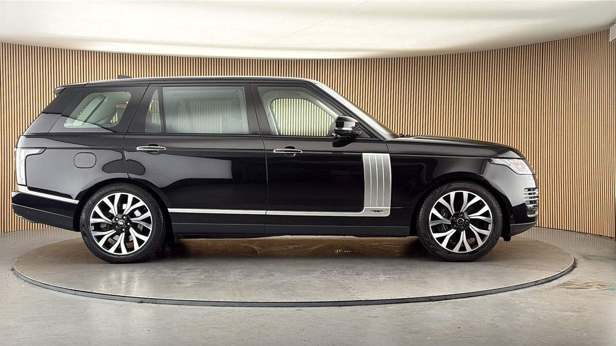 Land Rover Range Rover Image 16