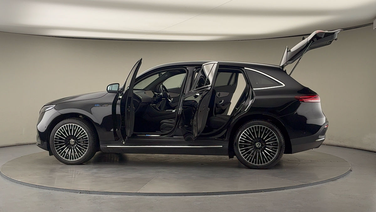 More views of Mercedes-Benz EQC