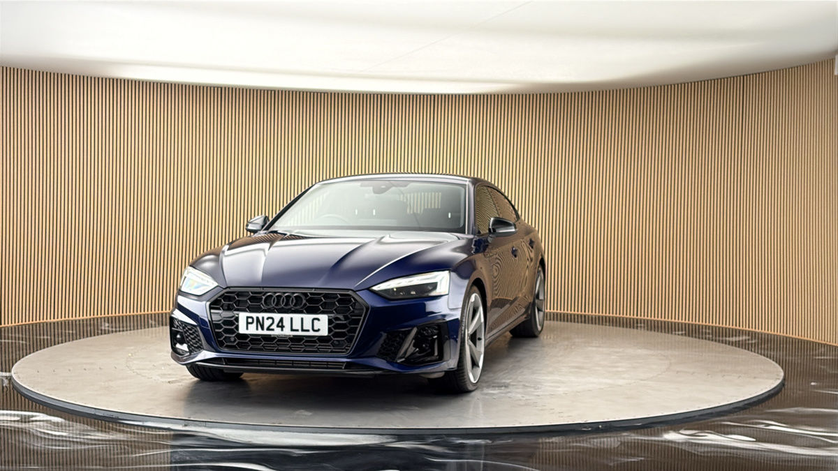 More views of Audi A5