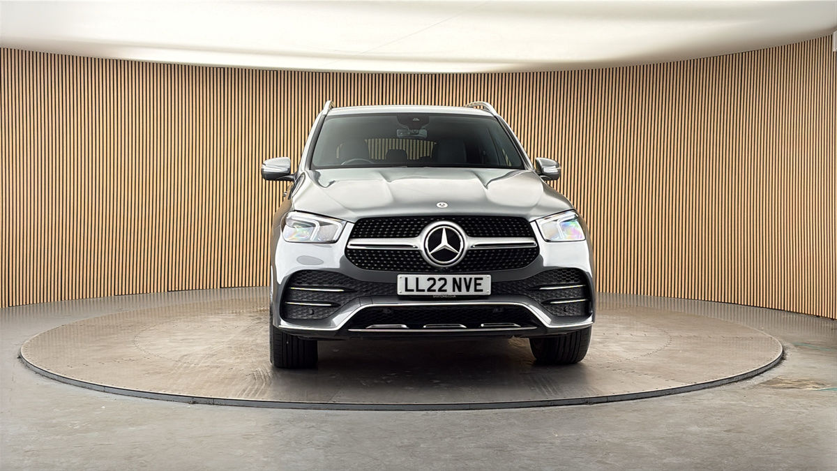 More views of Mercedes-Benz GLE