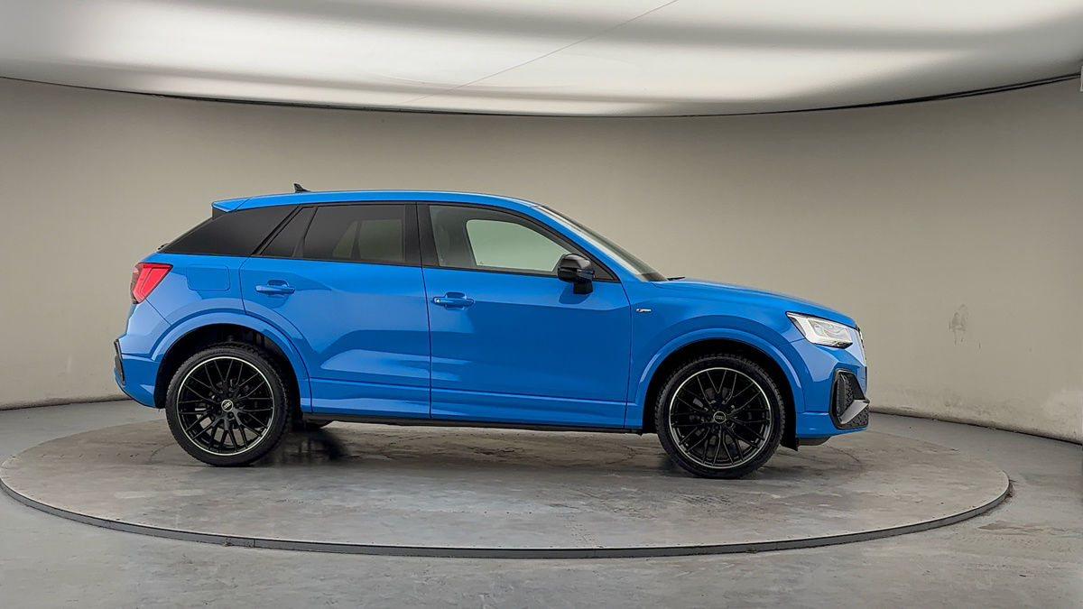 More views of Audi Q2