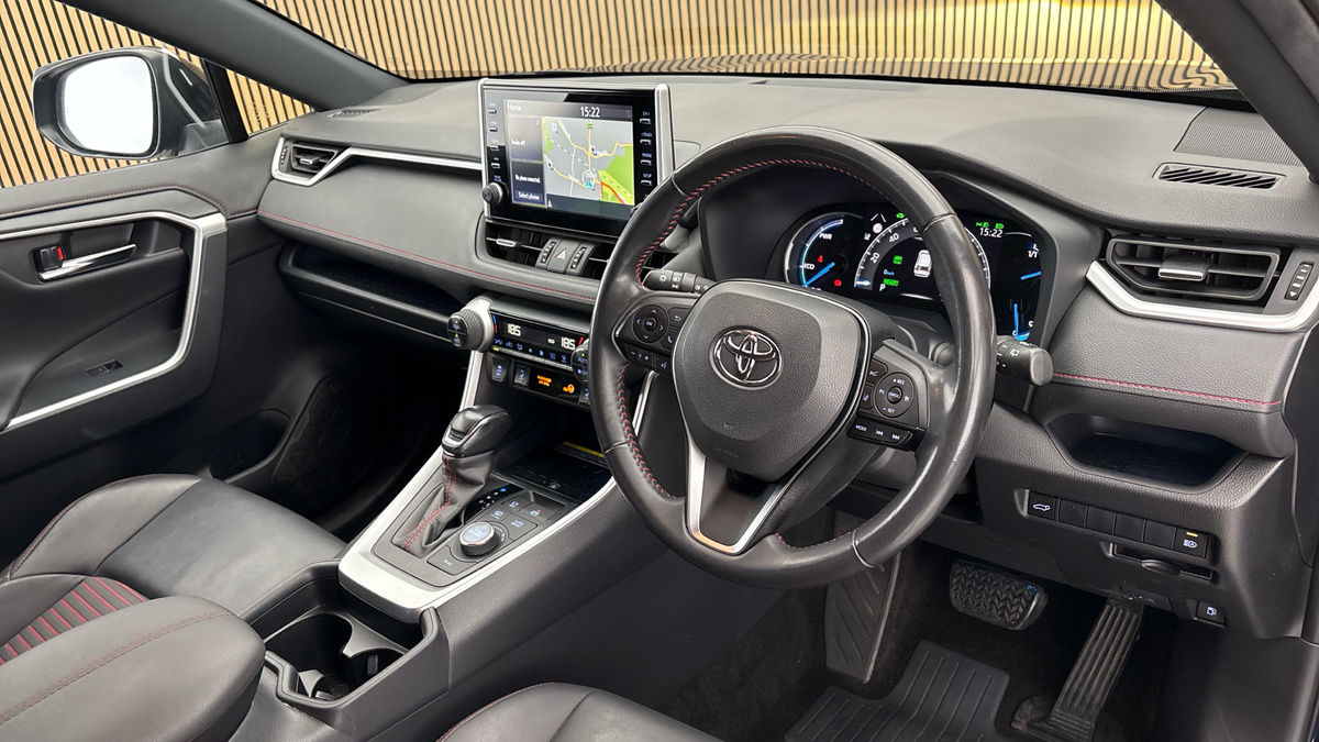Toyota RAV4 Image 5
