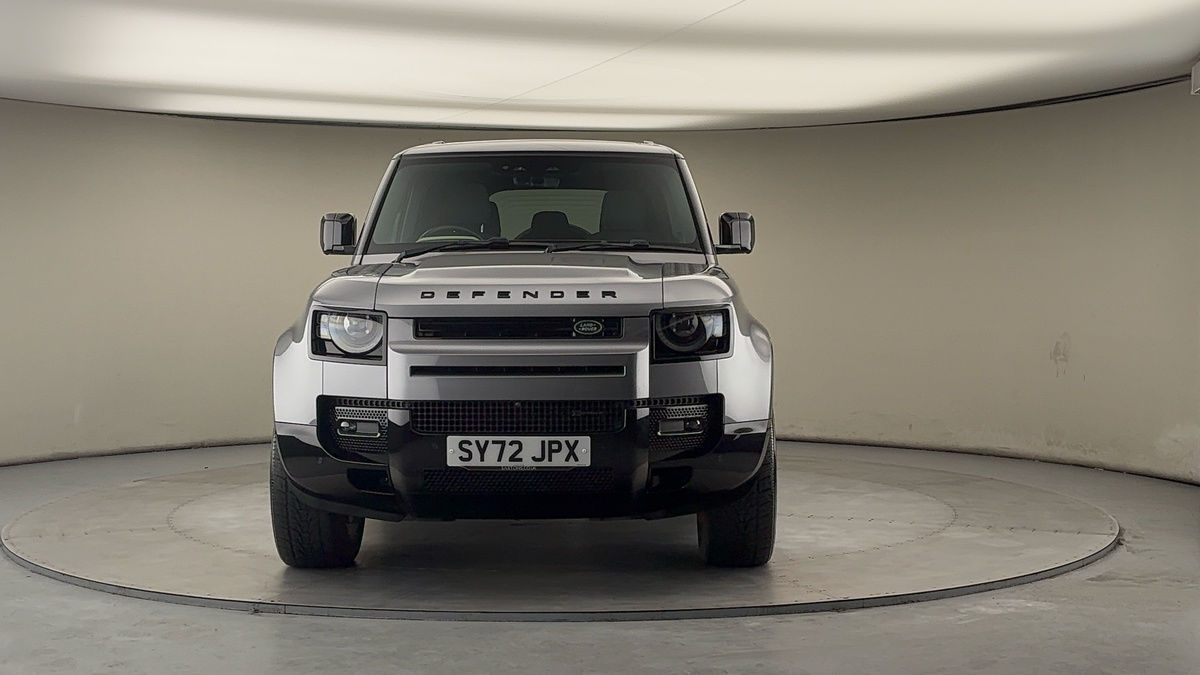 Land Rover Defender 110 Image 3