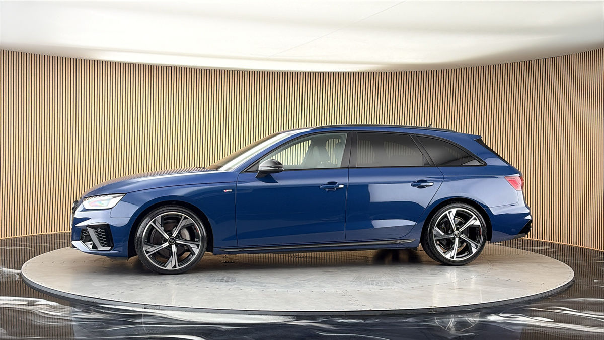 More views of Audi A4 Avant