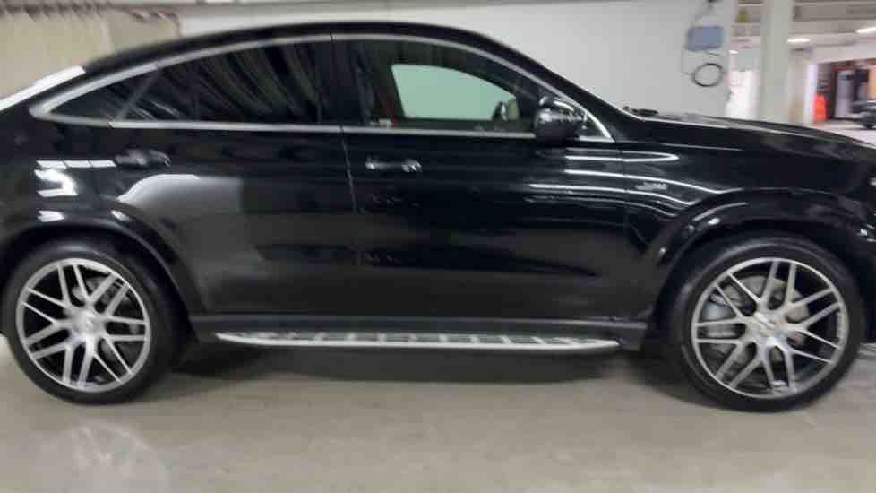 More views of Mercedes-Benz GLE