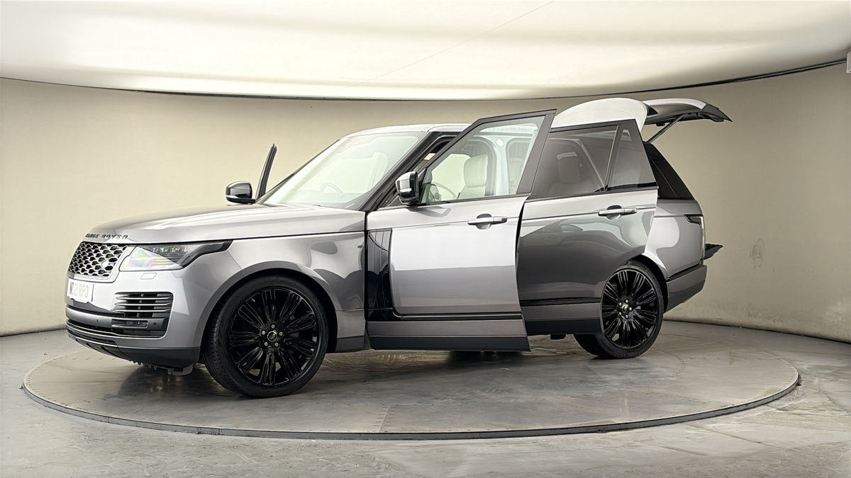 More views of Land Rover Range Rover