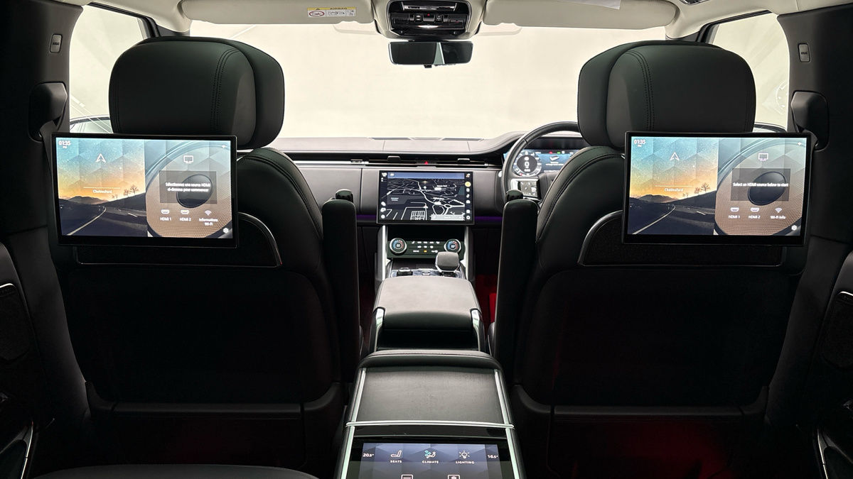 Land Rover Range Rover Image 32