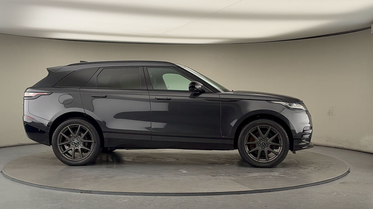 More views of Land Rover Range Rover Velar
