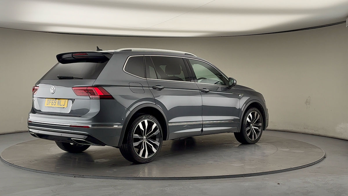 Volkswagen Tiguan Allspace Image 21