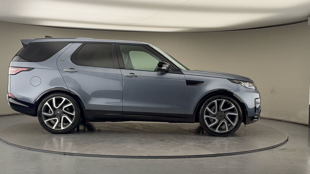 Land Rover Discovery Image 16