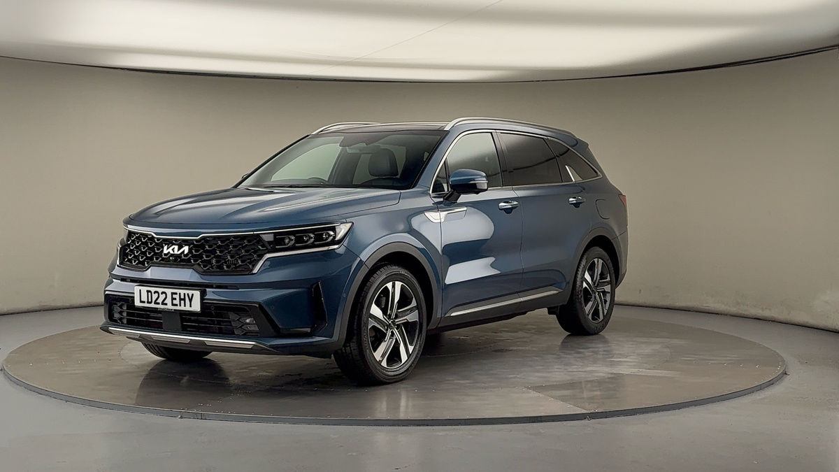 More views of Kia Sorento