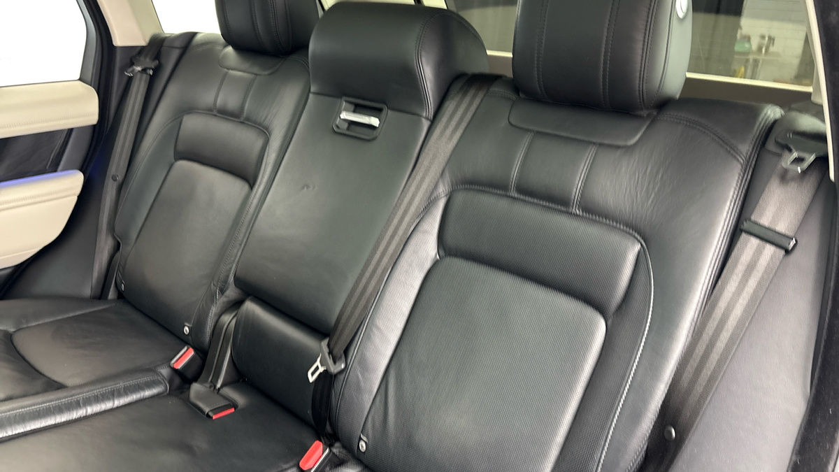 Land Rover Range Rover Image 8