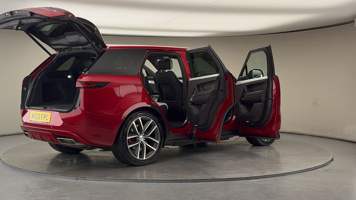 More views of Land Rover Range Rover Sport