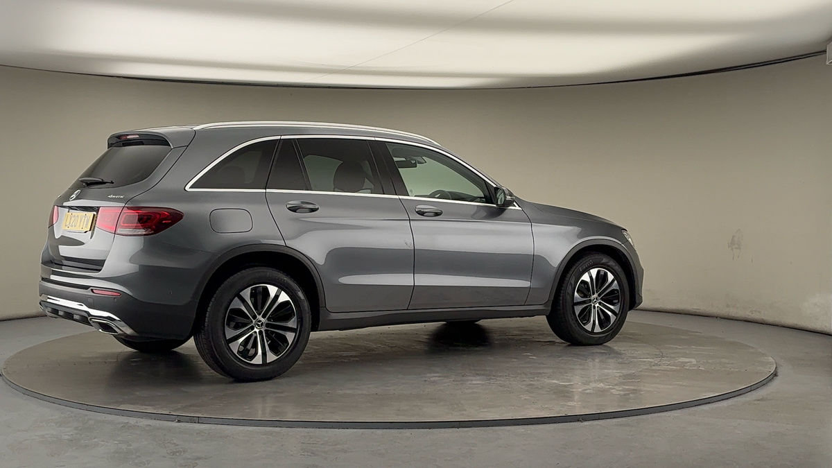 More views of Mercedes-Benz GLC