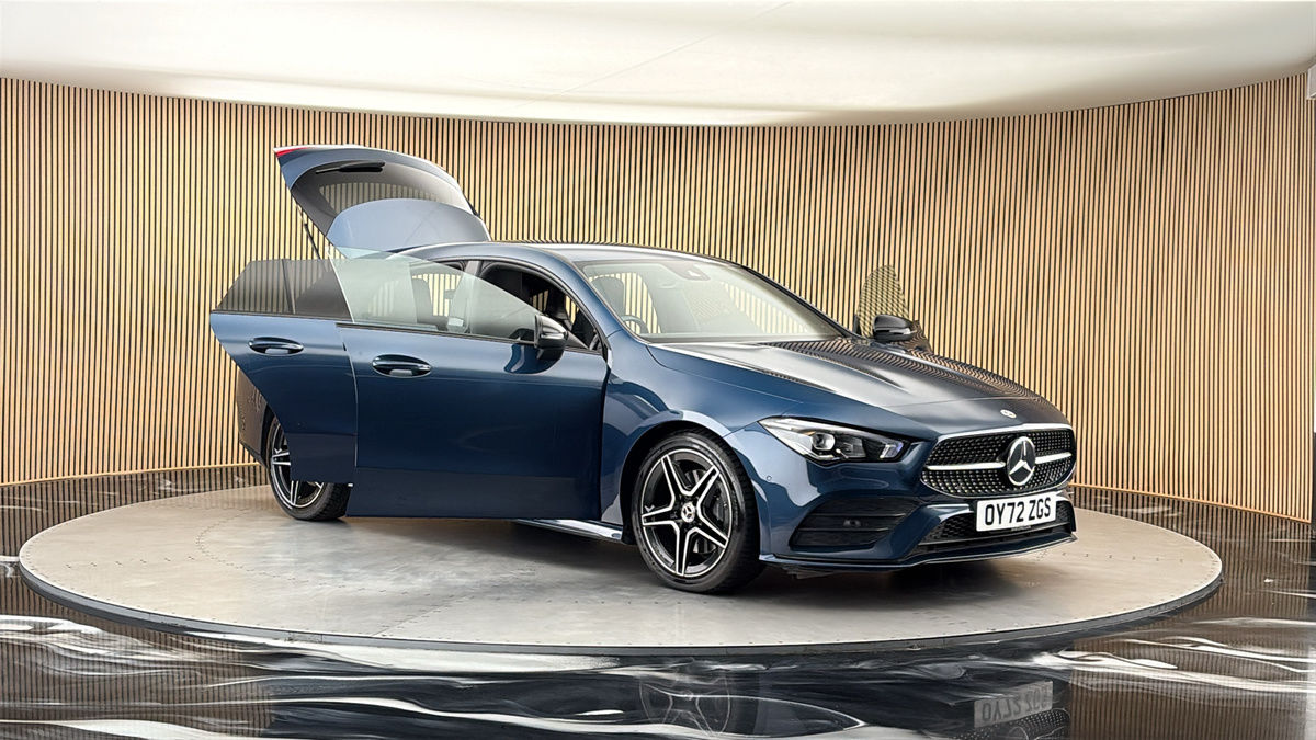 More views of Mercedes-Benz CLA