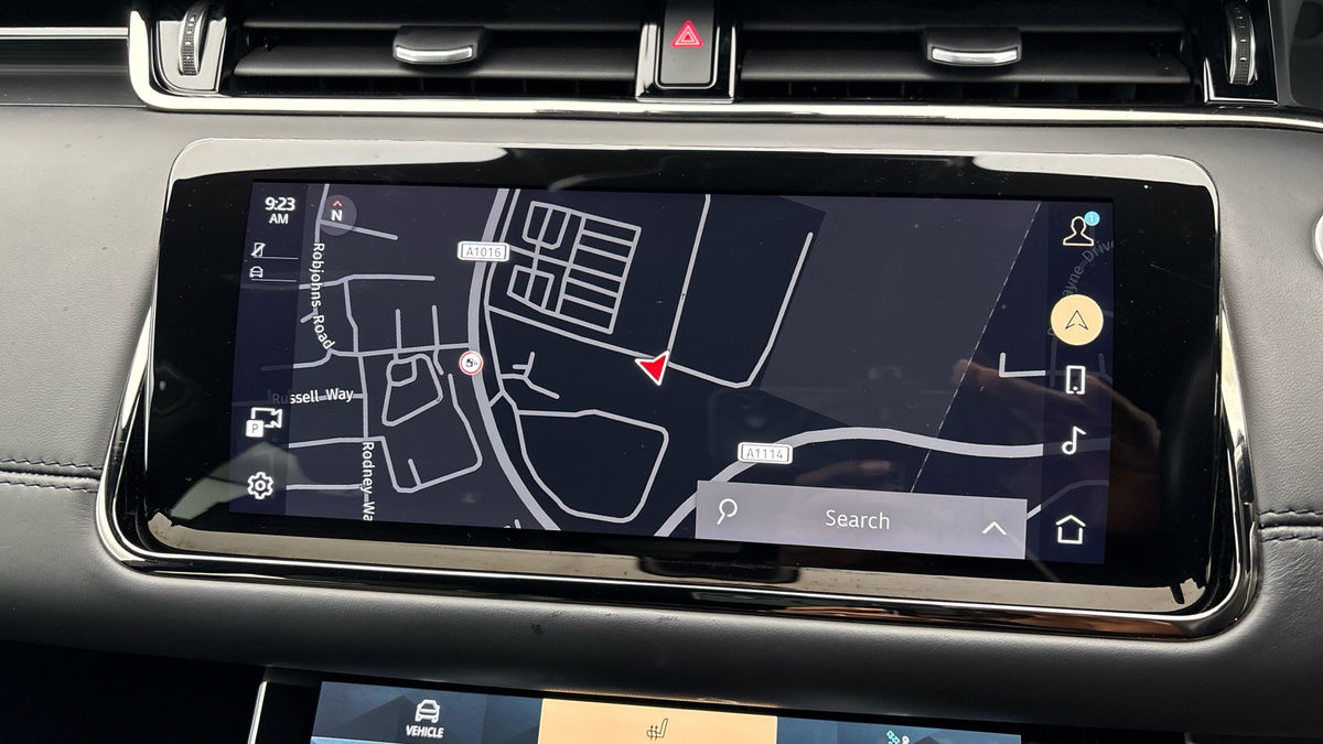 Land Rover Range Rover Evoque Image 34