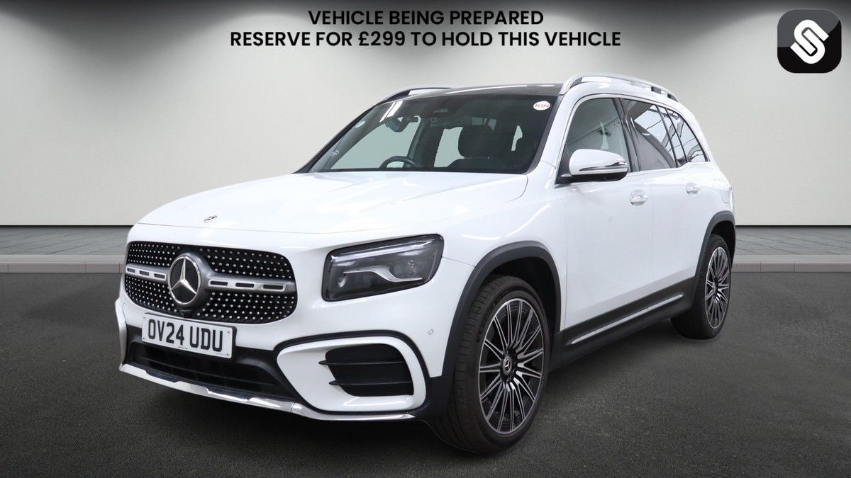 Mercedes-Benz GLB Image 2