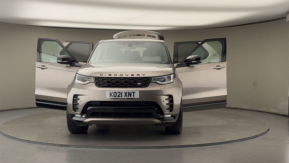 More views of Land Rover Discovery