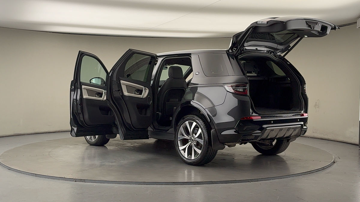 More views of Land Rover Discovery Sport