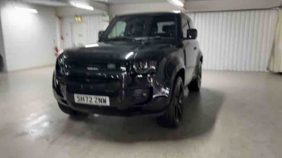 More views of Land Rover Defender 90