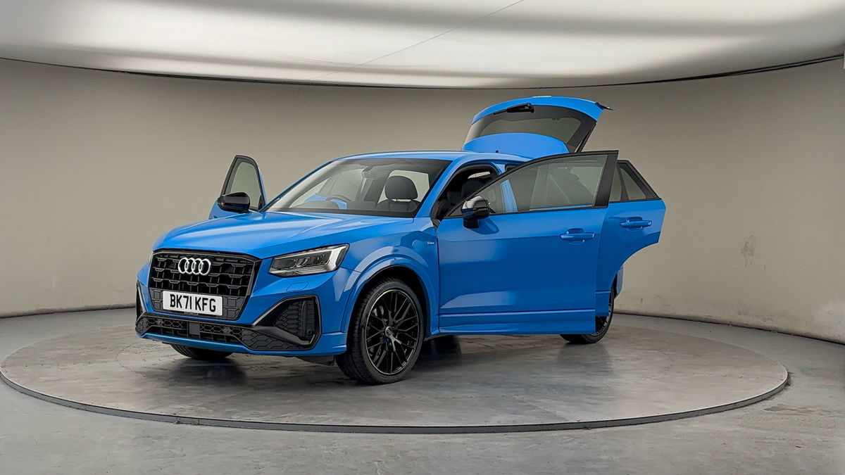 More views of Audi Q2