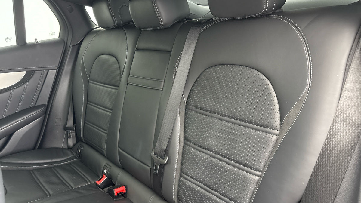 Mercedes-Benz GLC Image 8