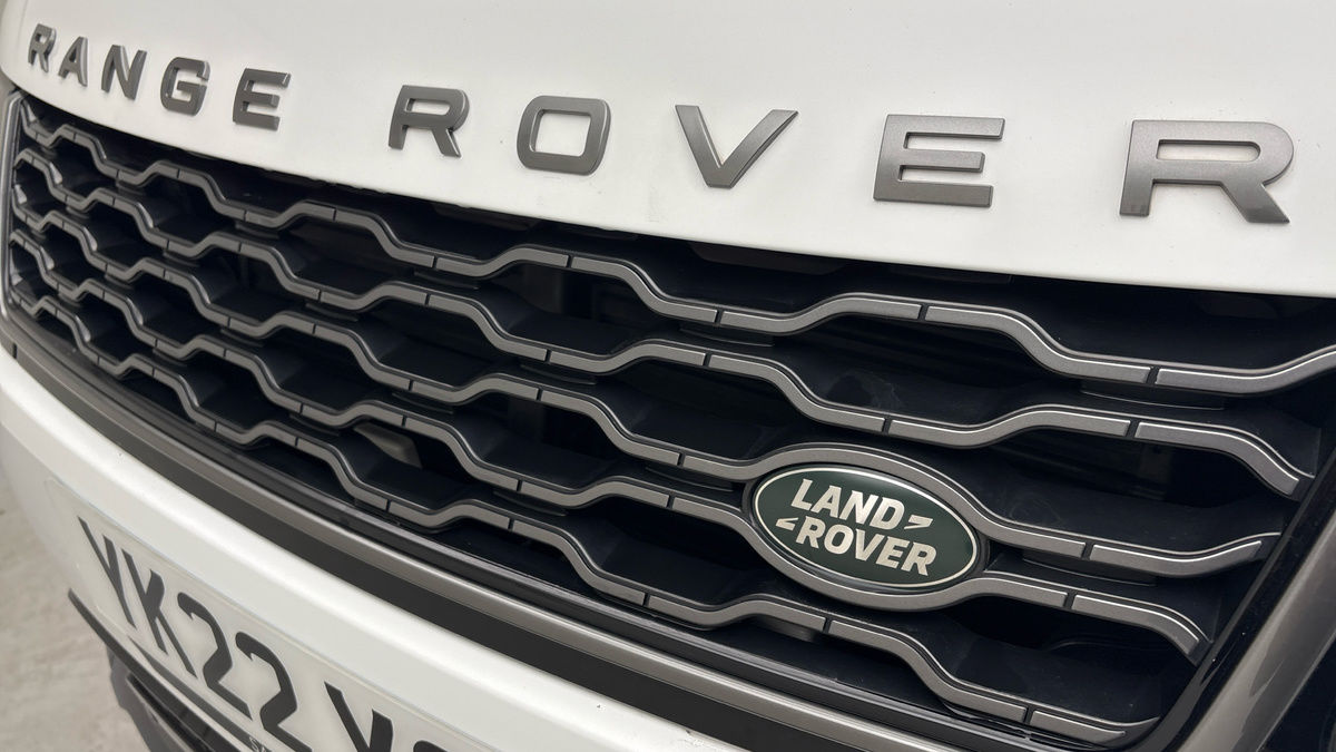 Land Rover Range Rover Sport Image 24