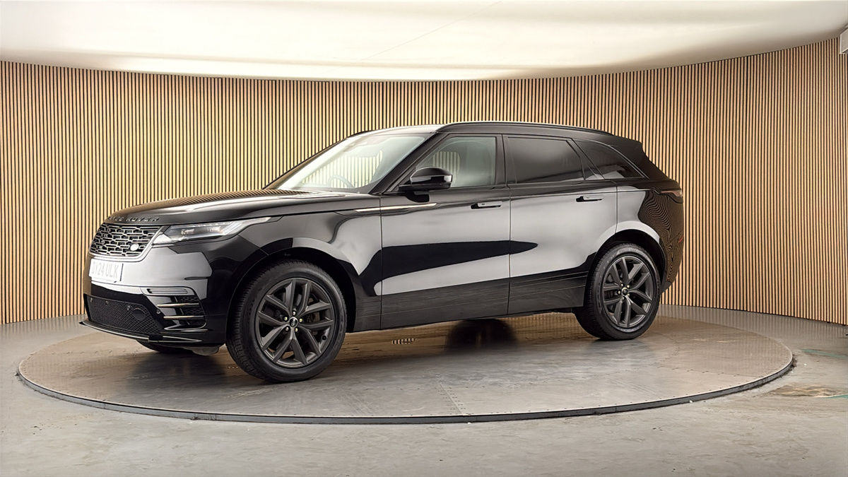 More views of Land Rover Range Rover Velar