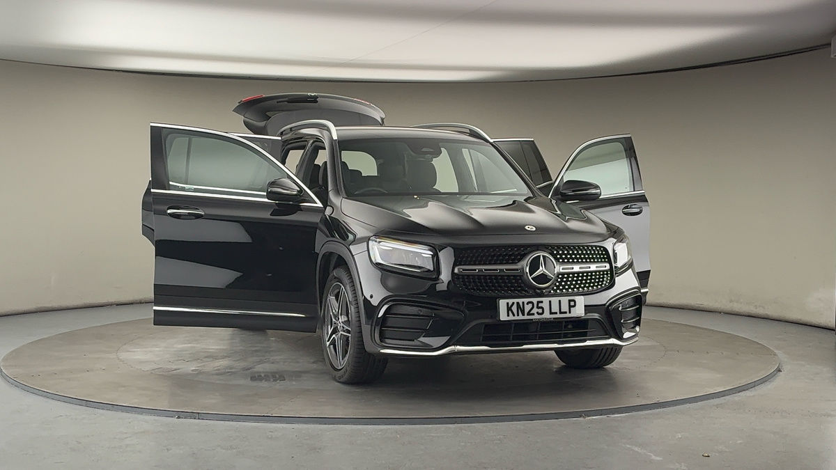 More views of Mercedes-Benz GLB