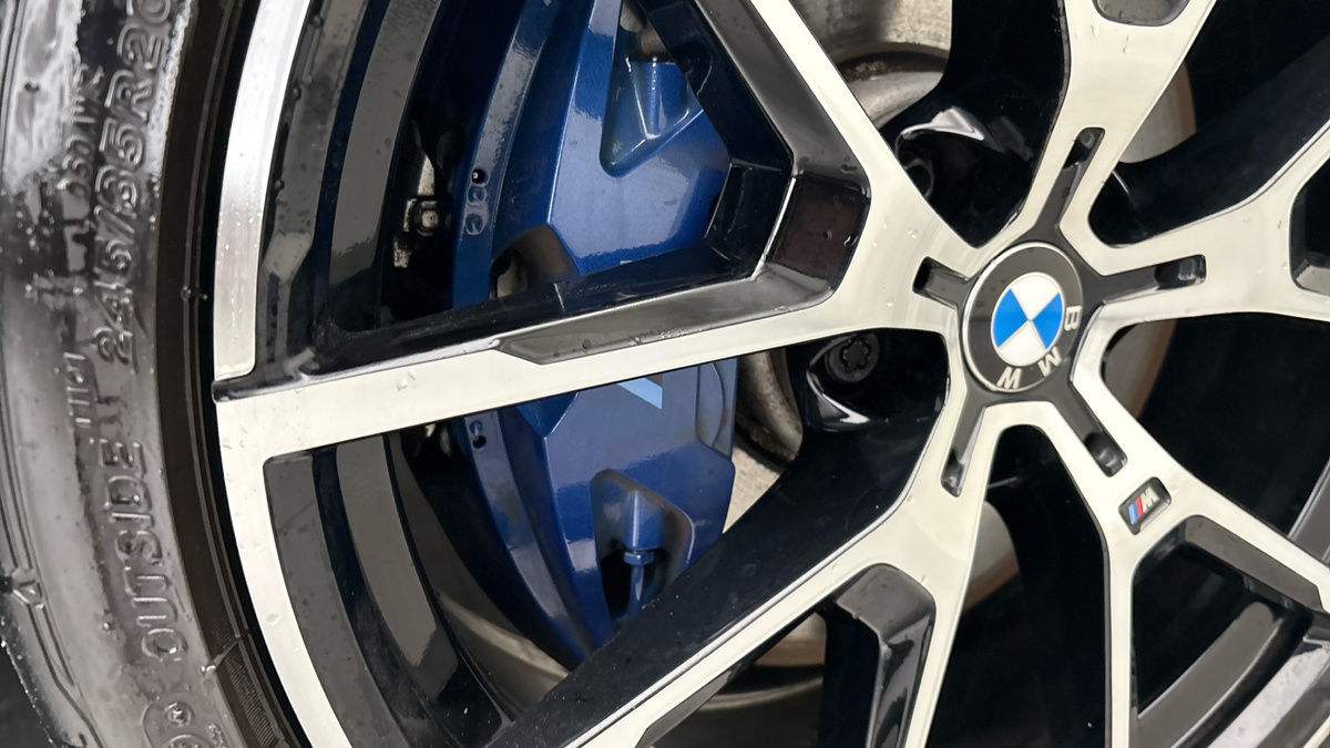 BMW 8 Series Image 25