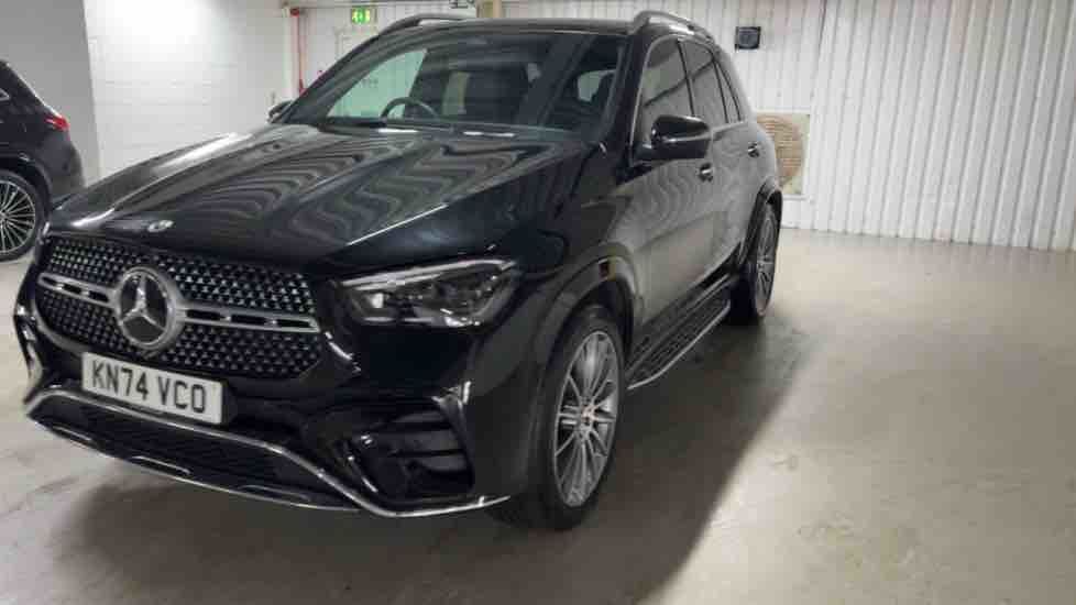 More views of Mercedes-Benz GLE