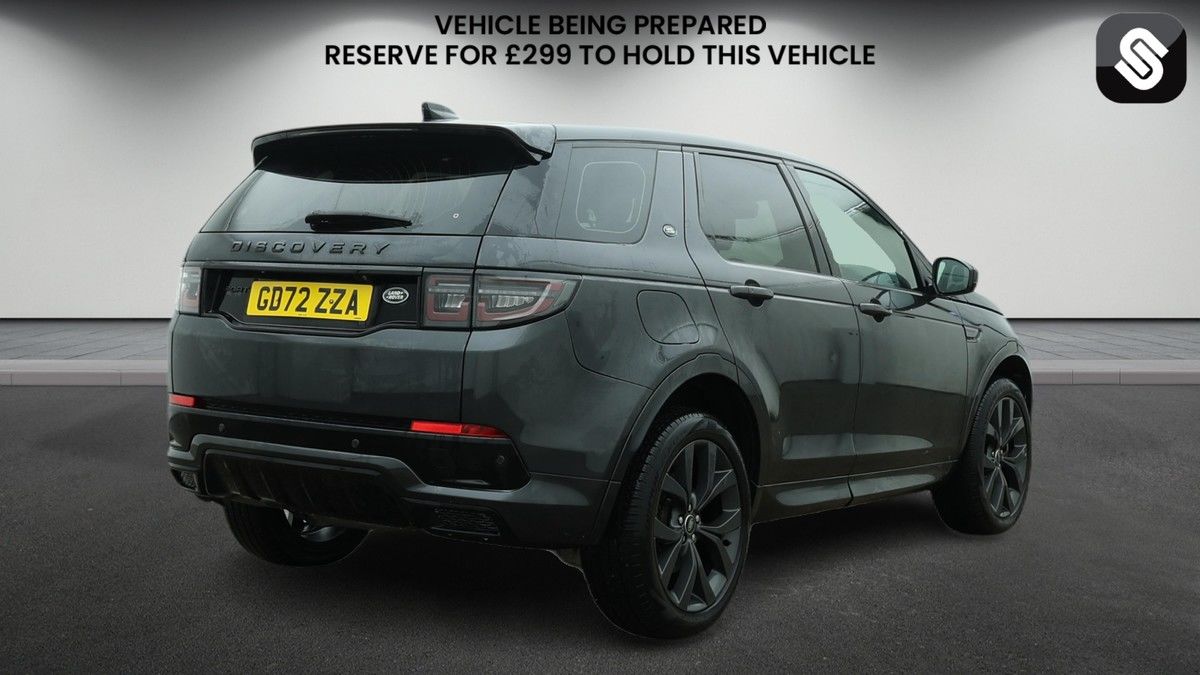 Land Rover Discovery Sport Image 4