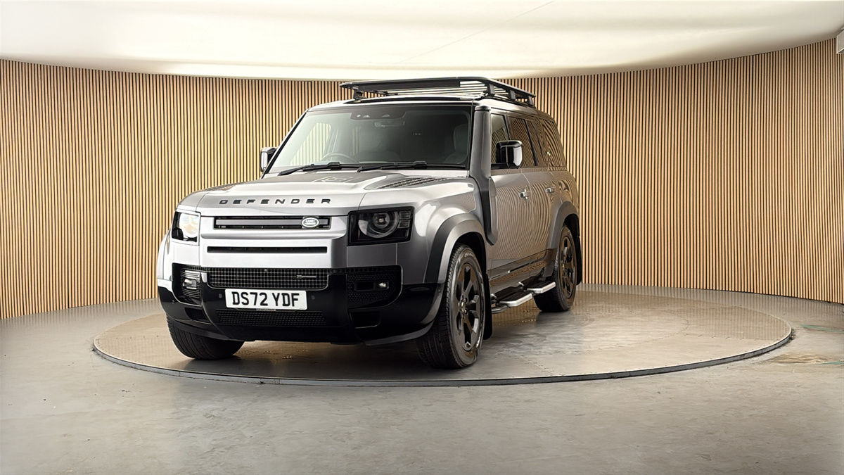 More views of Land Rover Defender 130