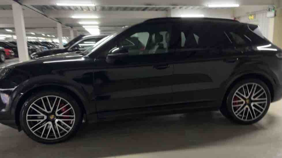 More views of Porsche Cayenne