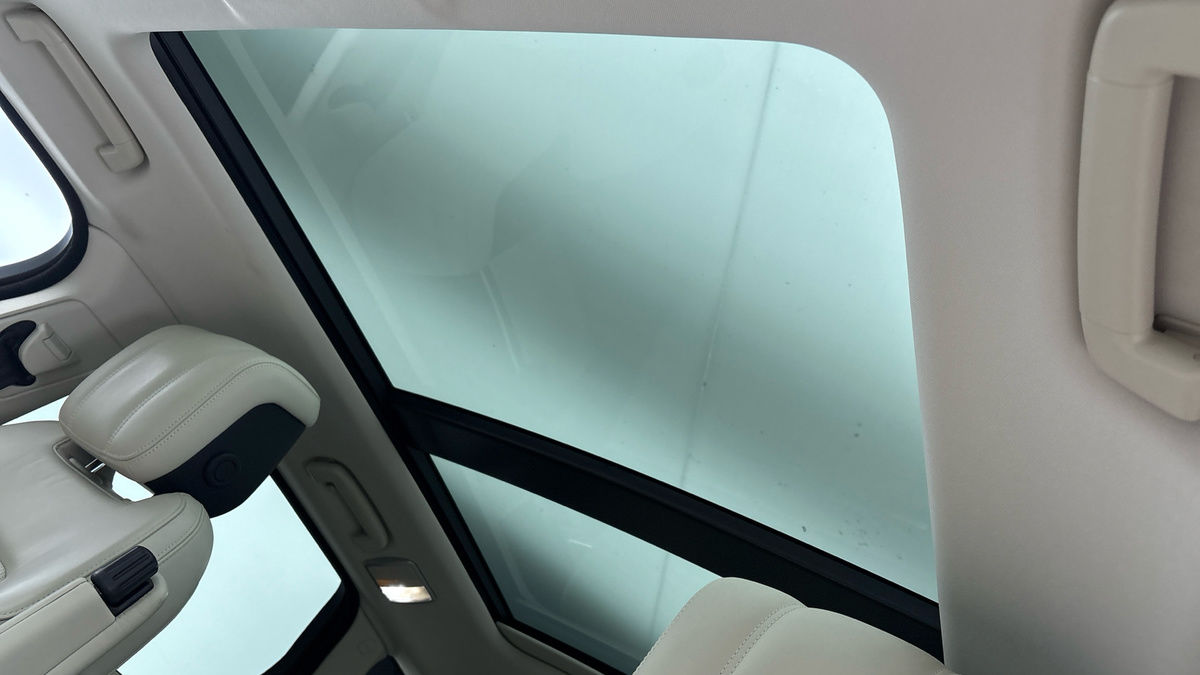 Land Rover Range Rover Sport Image 6