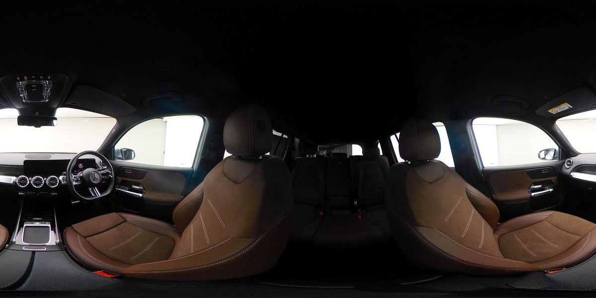 More views of Mercedes-Benz GLB