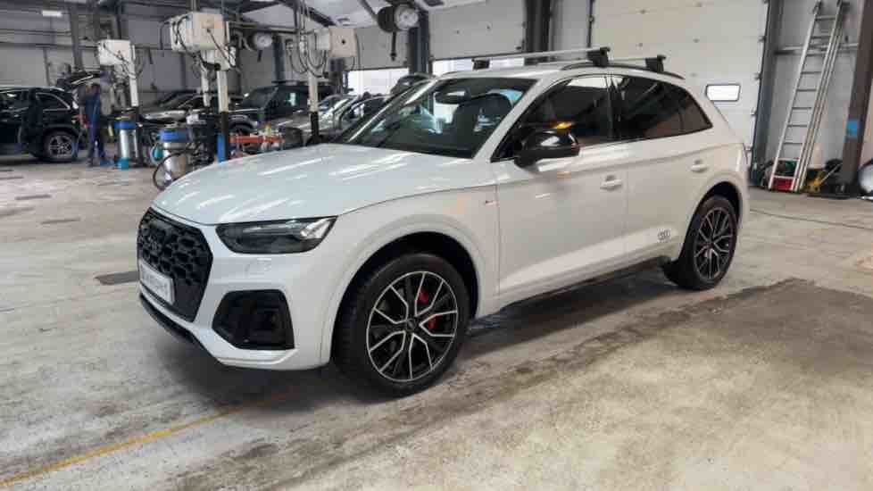 More views of Audi Q5