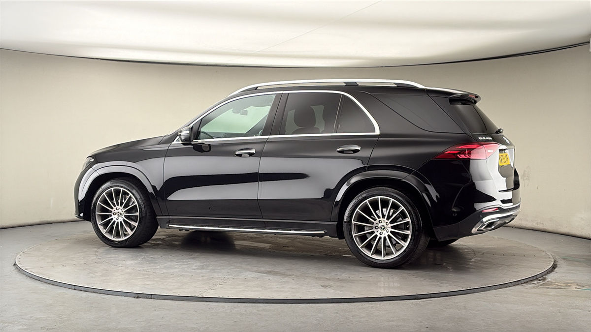 More views of Mercedes-Benz GLE