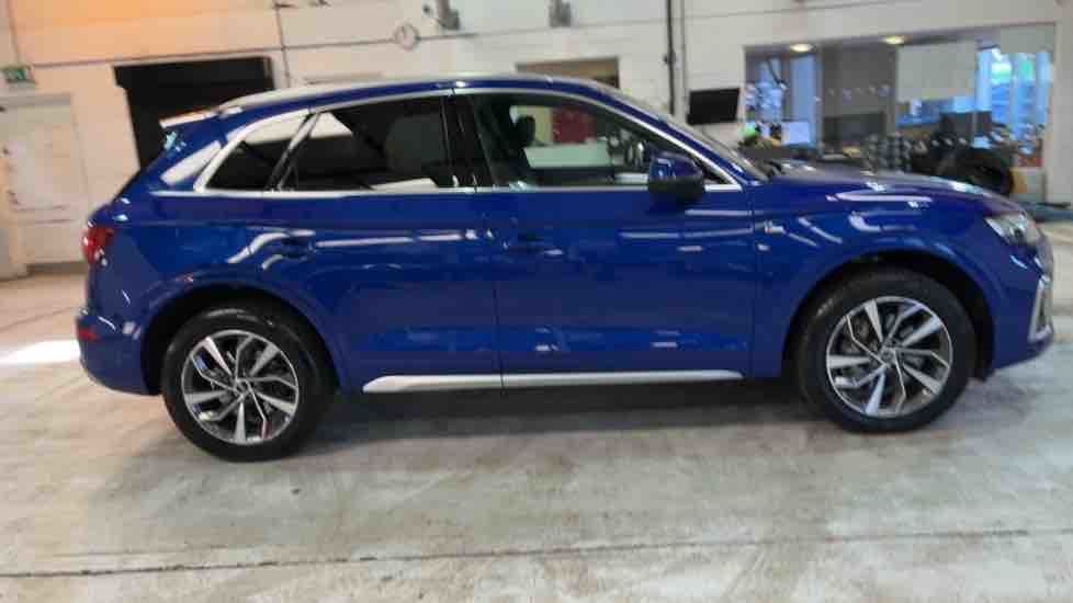 More views of Audi Q5