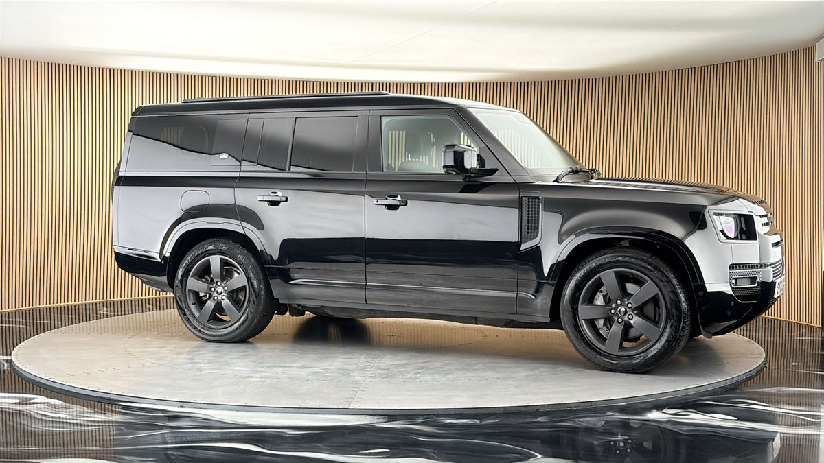 More views of Land Rover Defender 130