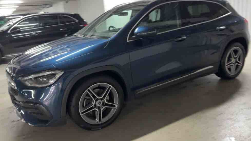 More views of Mercedes-Benz GLA