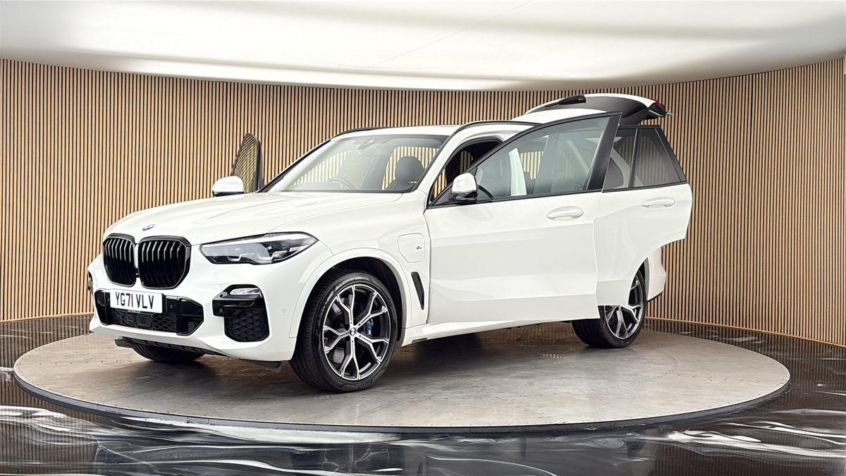 BMW X5 Image 22