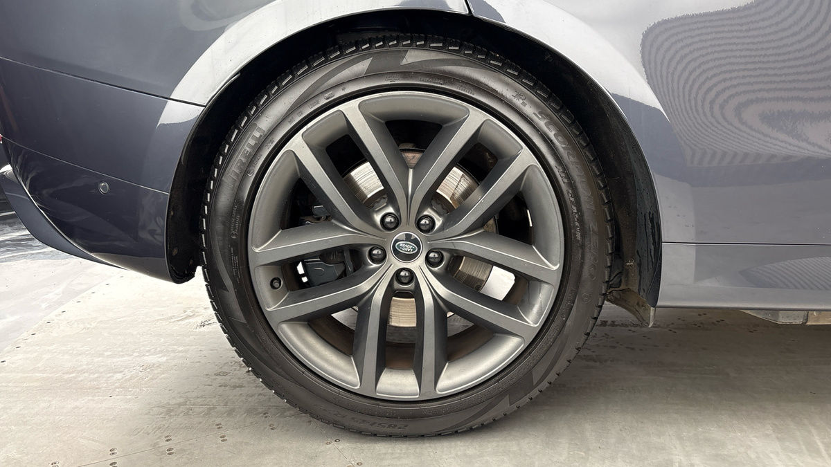 Land Rover Range Rover Sport Image 10